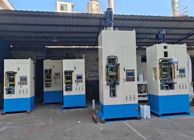 伺服粉末成型機在新能源車、儲能、風電、光伏上的應用